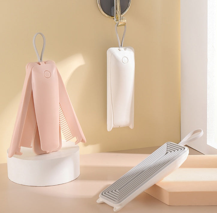 Magic Pet Hair Remover – Brush & Massage in One!