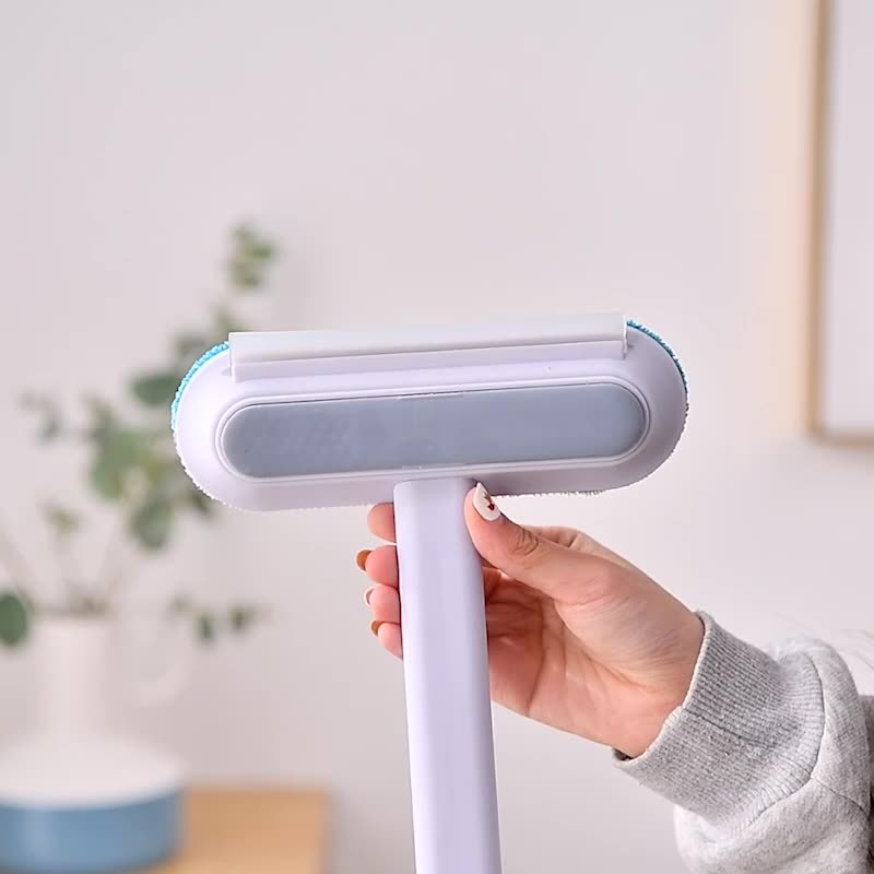 Magic Pet Hair Remover Brush - 4-in-1!
