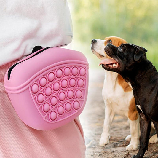 Hands-Free Treat Pouch – Train & Reward On-The-Go!